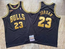 Regata Chicago Bulls Edição Preta e Dourada - 97/98 | Basquete